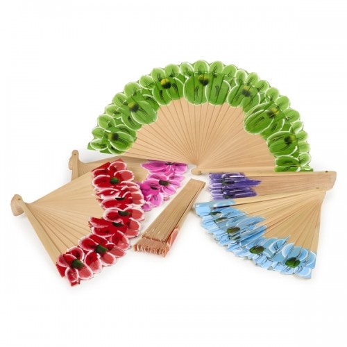 Abanico de madera floral